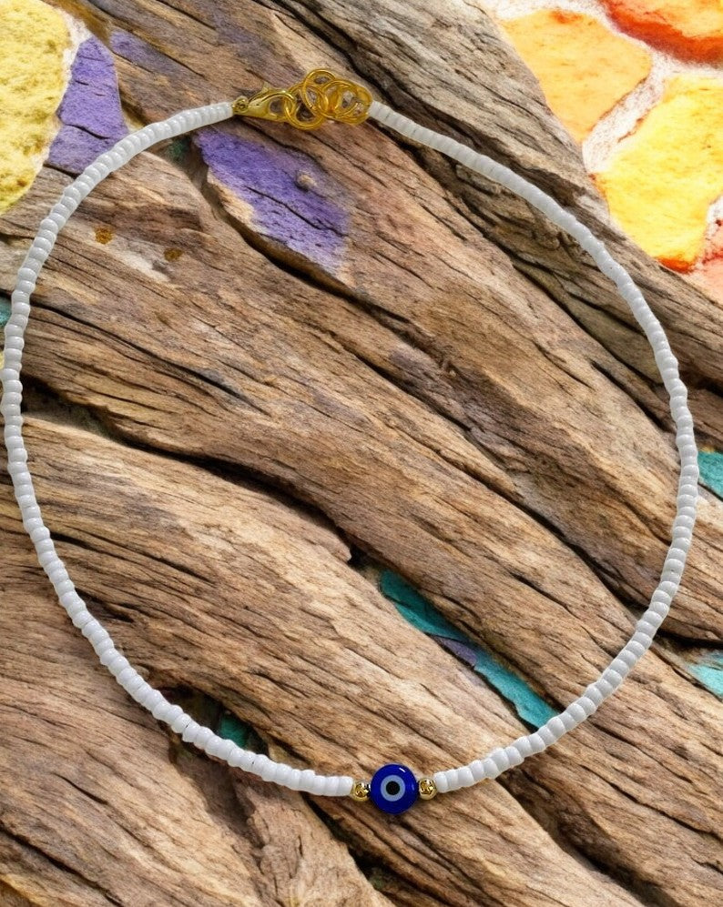 lucky eye seed beads necklace styling aesthetic jewelry outfit look
