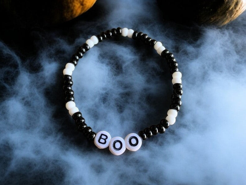 boo bracelet halloween cute spooky beaded jewelry design