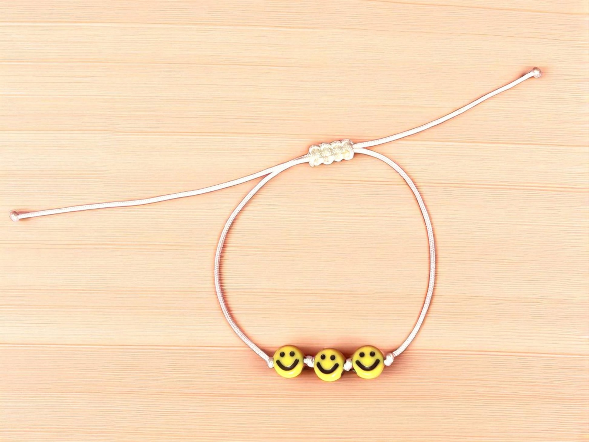 happy face bracelet cute beaded aesthetic jewelry design playful style