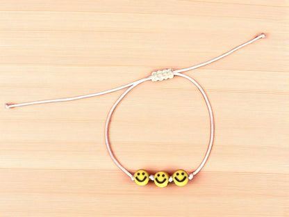 happy face bracelet cute beaded aesthetic jewelry design playful style