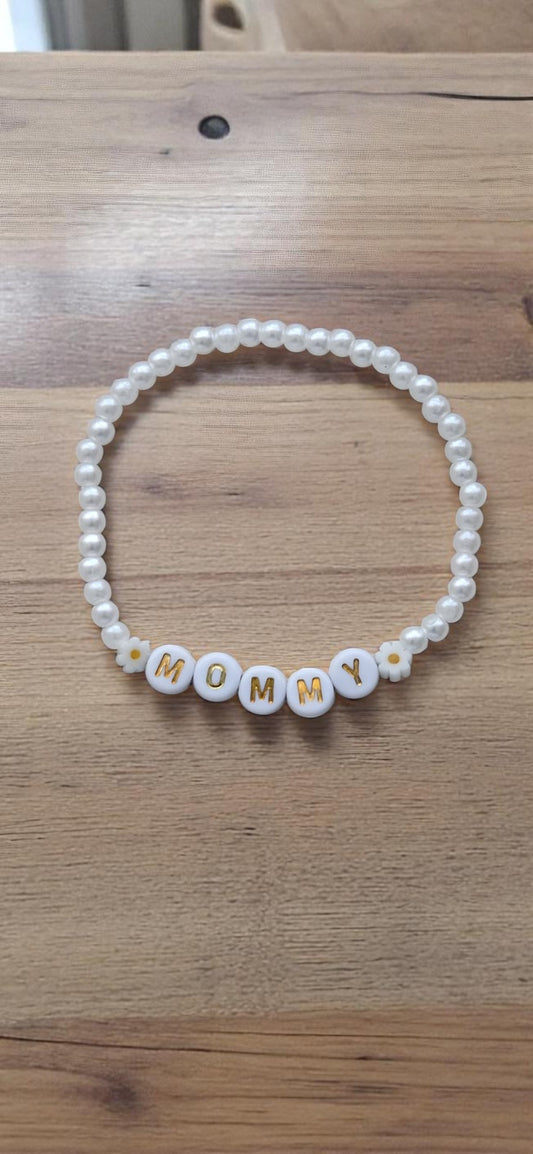 mommy pearls bracelet elegant beaded pearl jewelry gift for mom aesthetic design