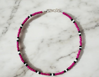 fuchsia black white seed choker styling aesthetic jewelry outfit look