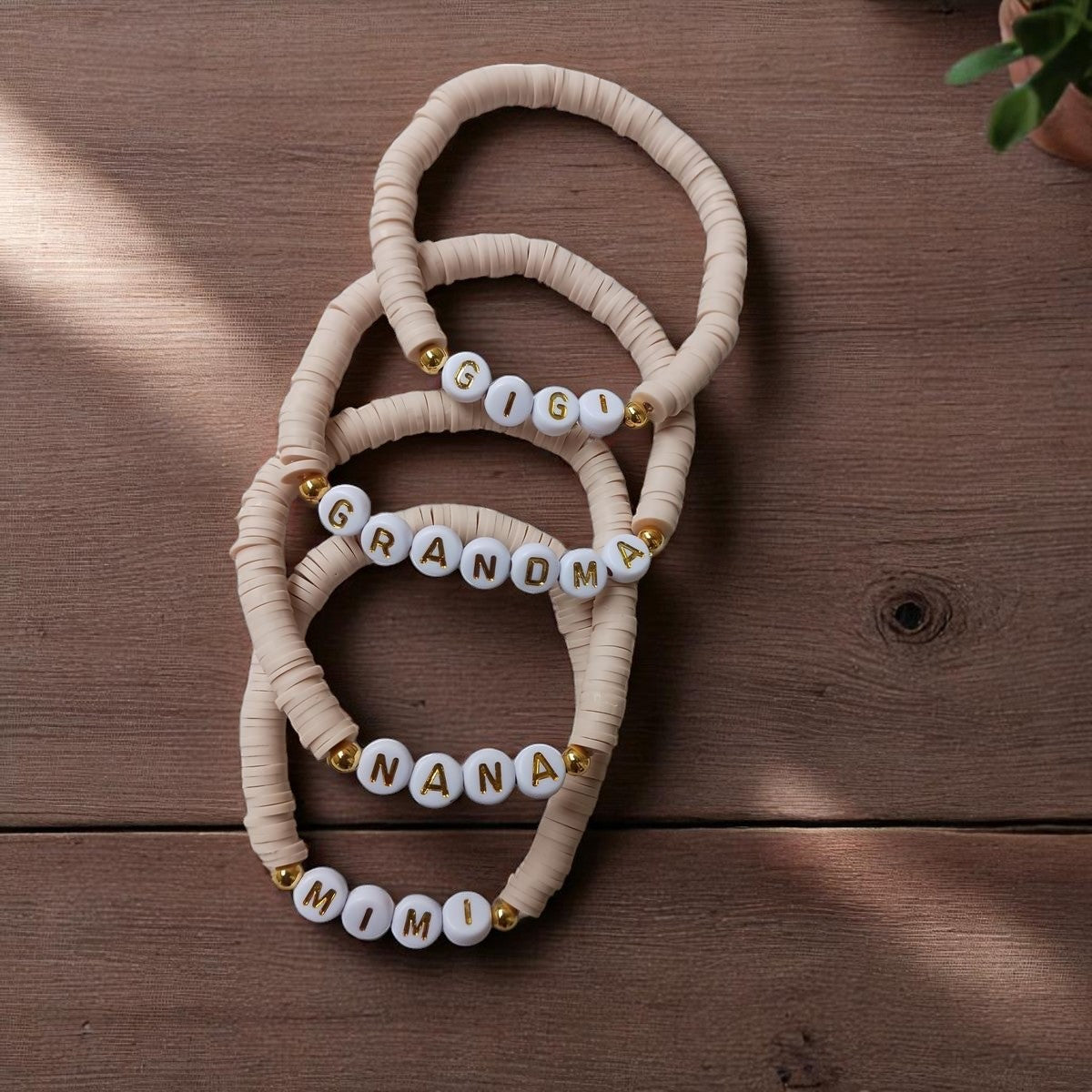 womens bracelet cute beaded aesthetic jewelry single piece design