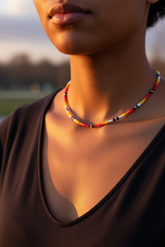 handmade sunset vibes necklace with orange and pink beads aesthetic summer jewelry close up